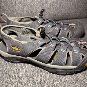 Keen Newport H2 Sandals Mens Sz 10.5 Hiking Bungee Anti-Odor India Ink water sho